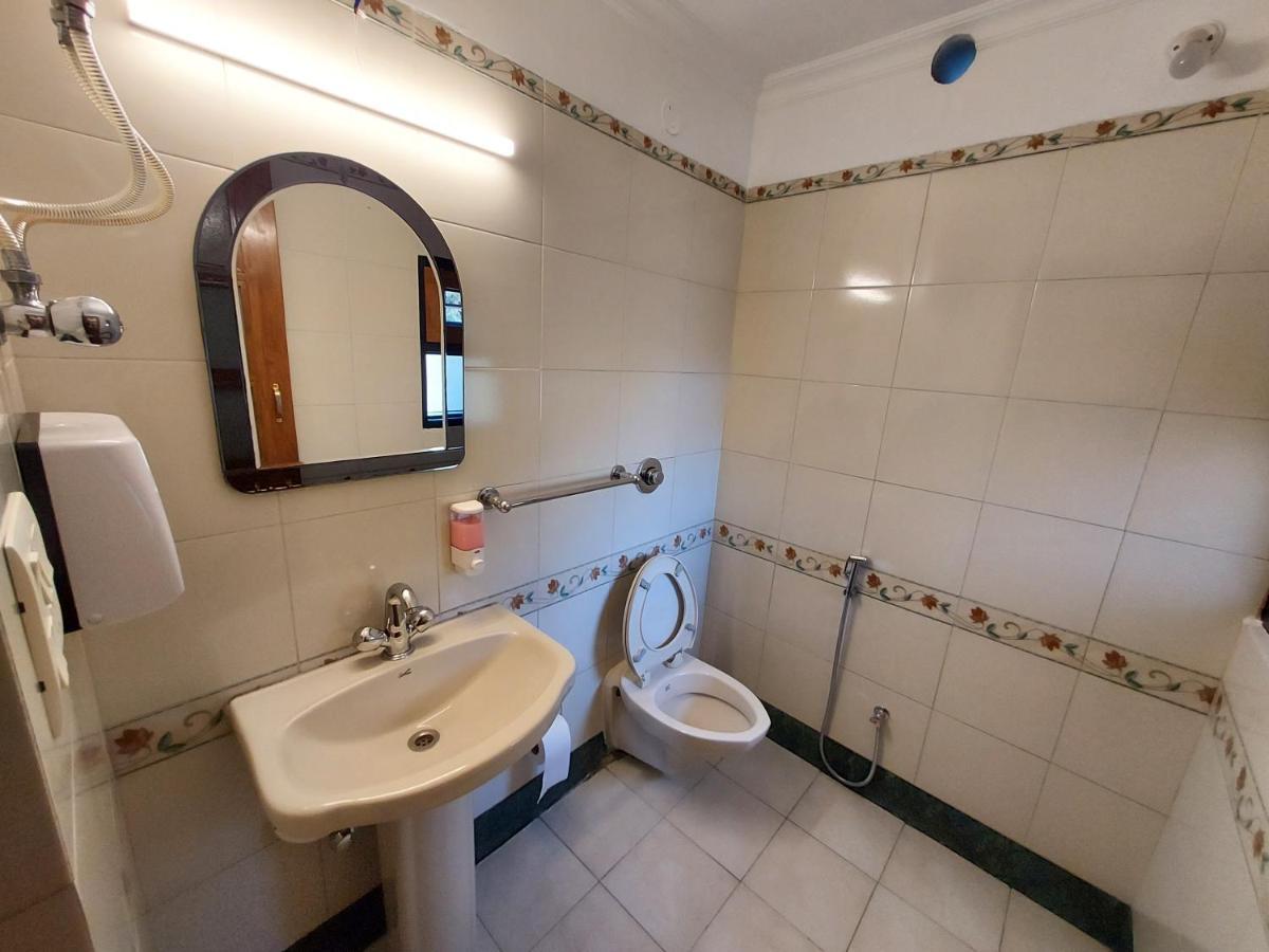 Mehar Villa 3Bhk With Private Cook, Garden, Views Kasauli Extérieur photo