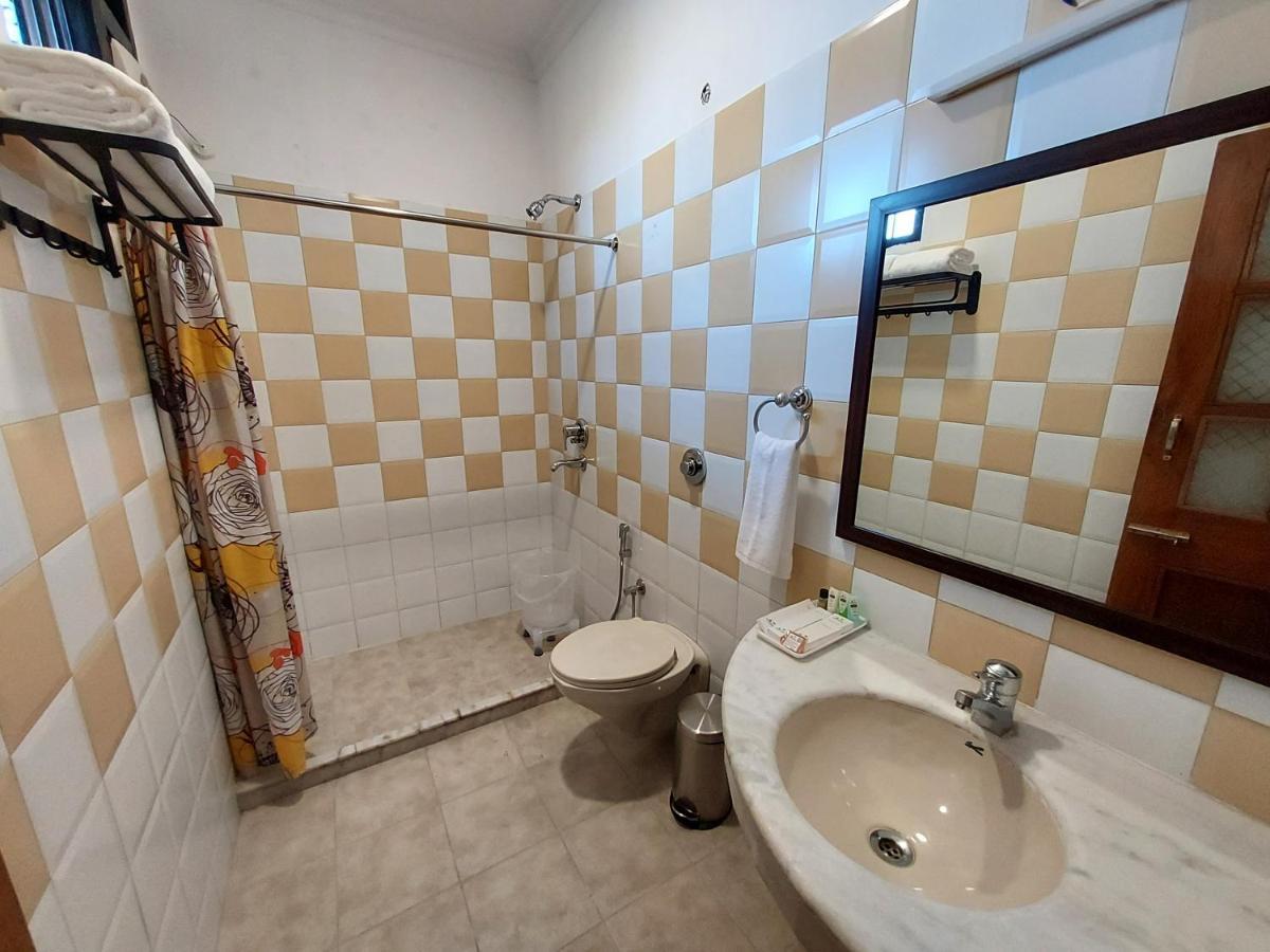 Mehar Villa 3Bhk With Private Cook, Garden, Views Kasauli Extérieur photo