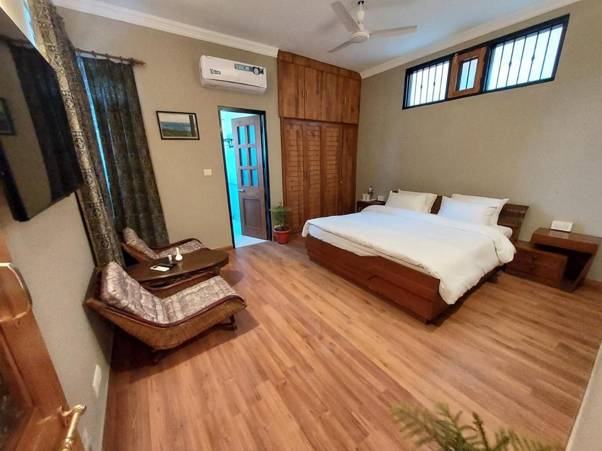 Mehar Villa 3Bhk With Private Cook, Garden, Views Kasauli Extérieur photo