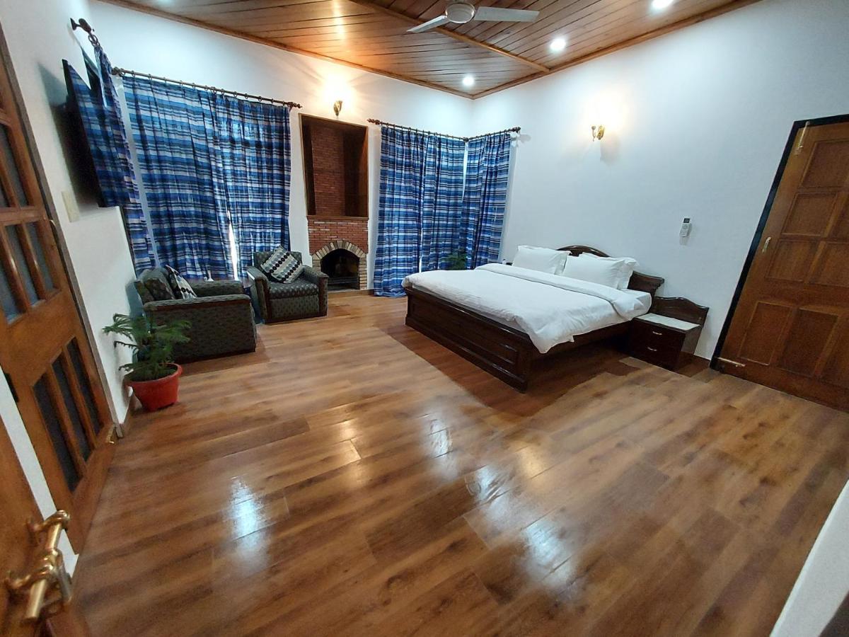 Mehar Villa 3Bhk With Private Cook, Garden, Views Kasauli Extérieur photo