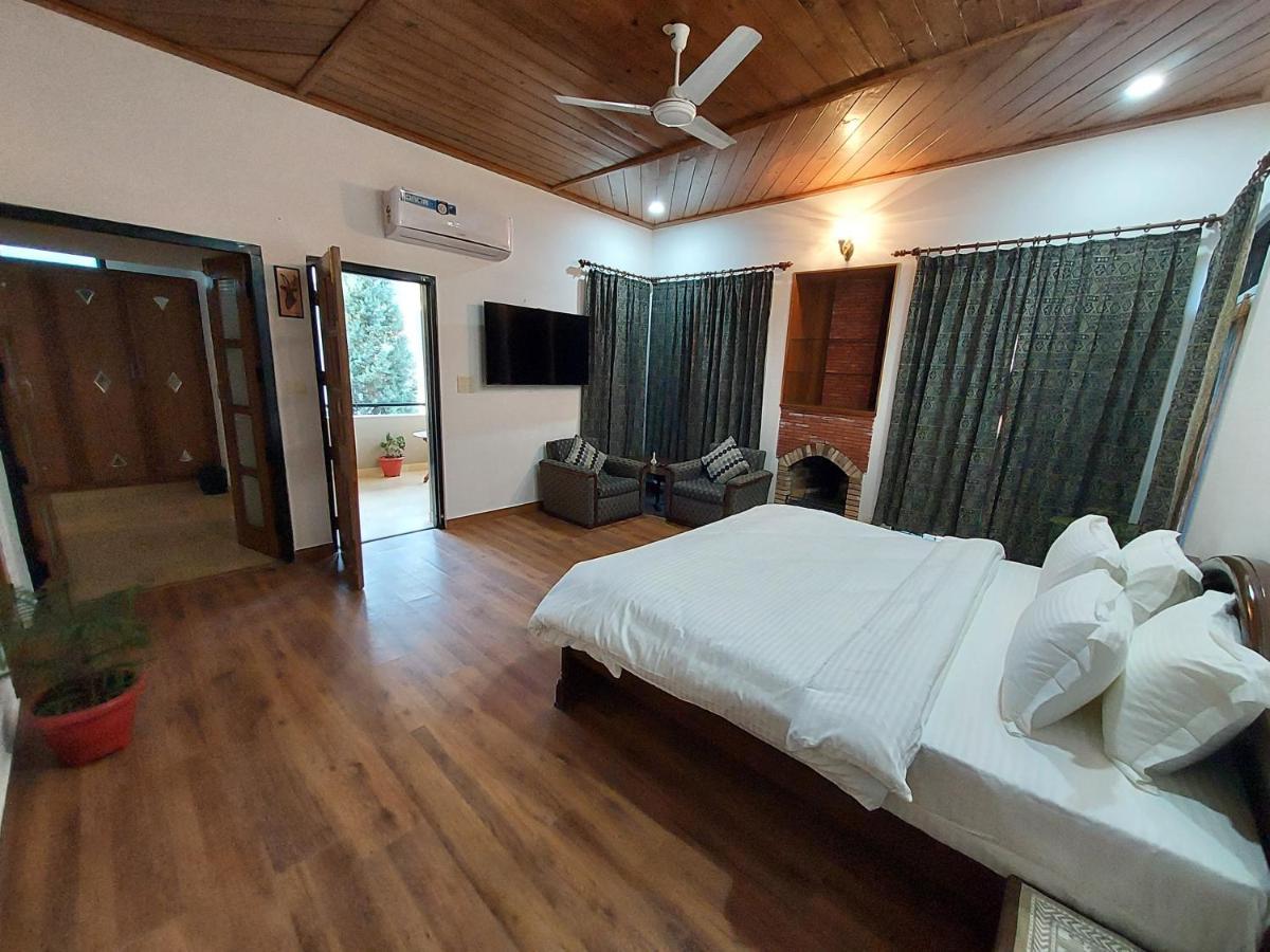 Mehar Villa 3Bhk With Private Cook, Garden, Views Kasauli Extérieur photo