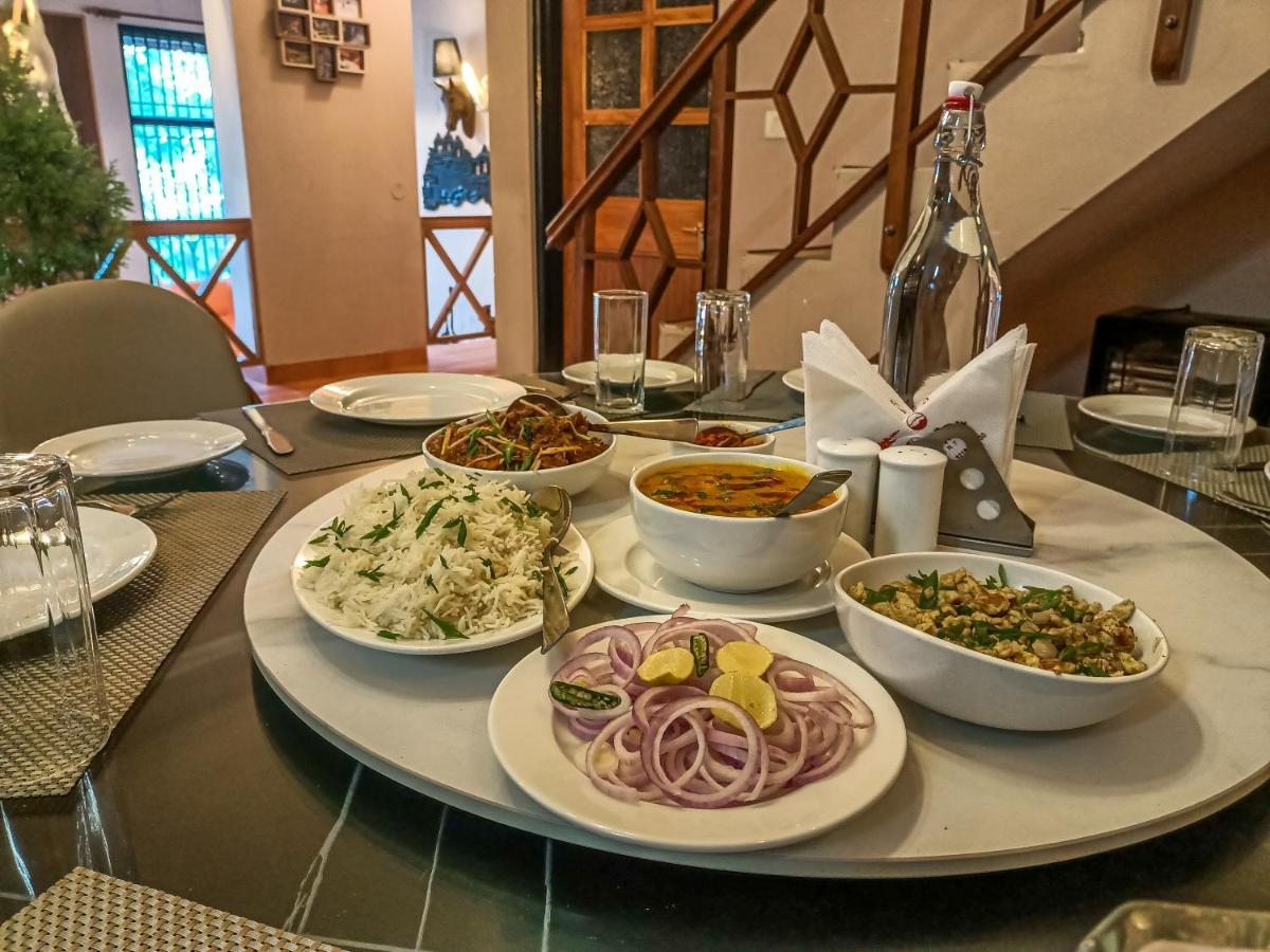 Mehar Villa 3Bhk With Private Cook, Garden, Views Kasauli Extérieur photo