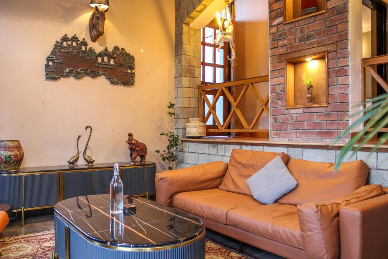 Mehar Villa 3Bhk With Private Cook, Garden, Views Kasauli Extérieur photo